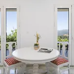 Eraora Lofts & Kefalonia Lakithra